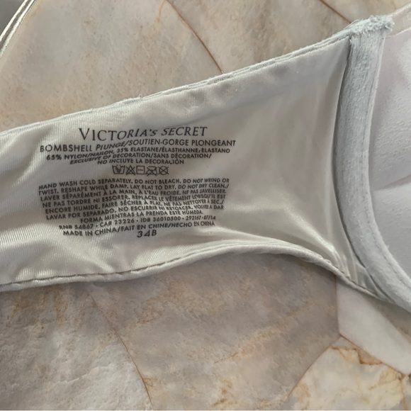 32B Bombshell Push-Up Bra Solid White Satin Smooth Miraculous Bra - Picture 9 of 11